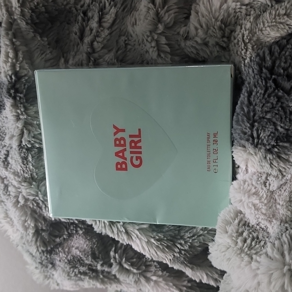 KKW Fragrance Kimoji Hearts Baby Girl RARE